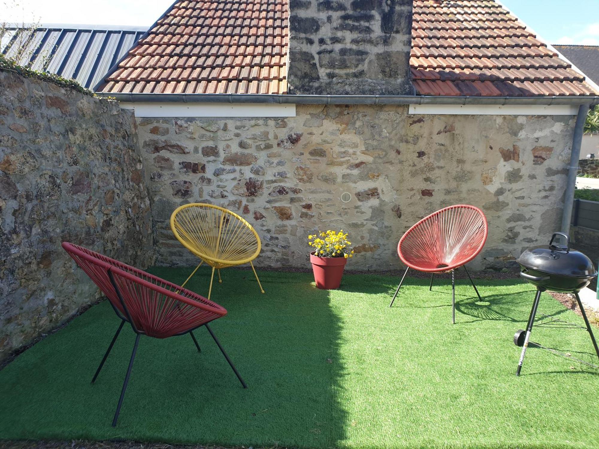 Gite Proche De Sainte Mere Eglise Montebourg Экстерьер фото
